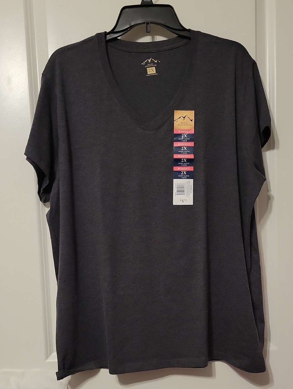 White Mountain Women's V-neck, Gray, Black, & Blue, 2X, T-shirts. NWT.